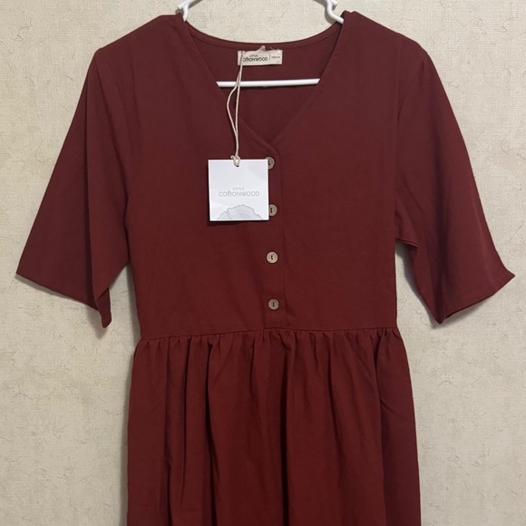 Little Cottonwood Linen Dress - Picture 1 of 4